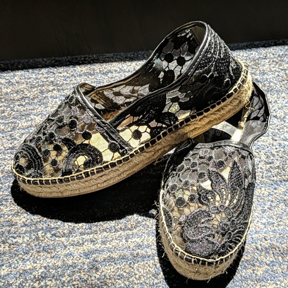 Black see thru lace espadrilles. Size 8 - Picture 1 of 5